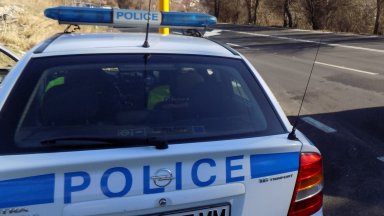 Инцидентът е станал в района на 383 ия километър от главния път