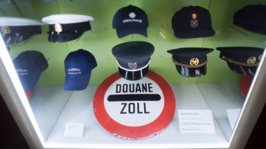 Министърът на правосъдието Крум Зарков обяви на страницата си във