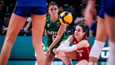 България пропусна шансовете си и стартира с поражение волейболното световно