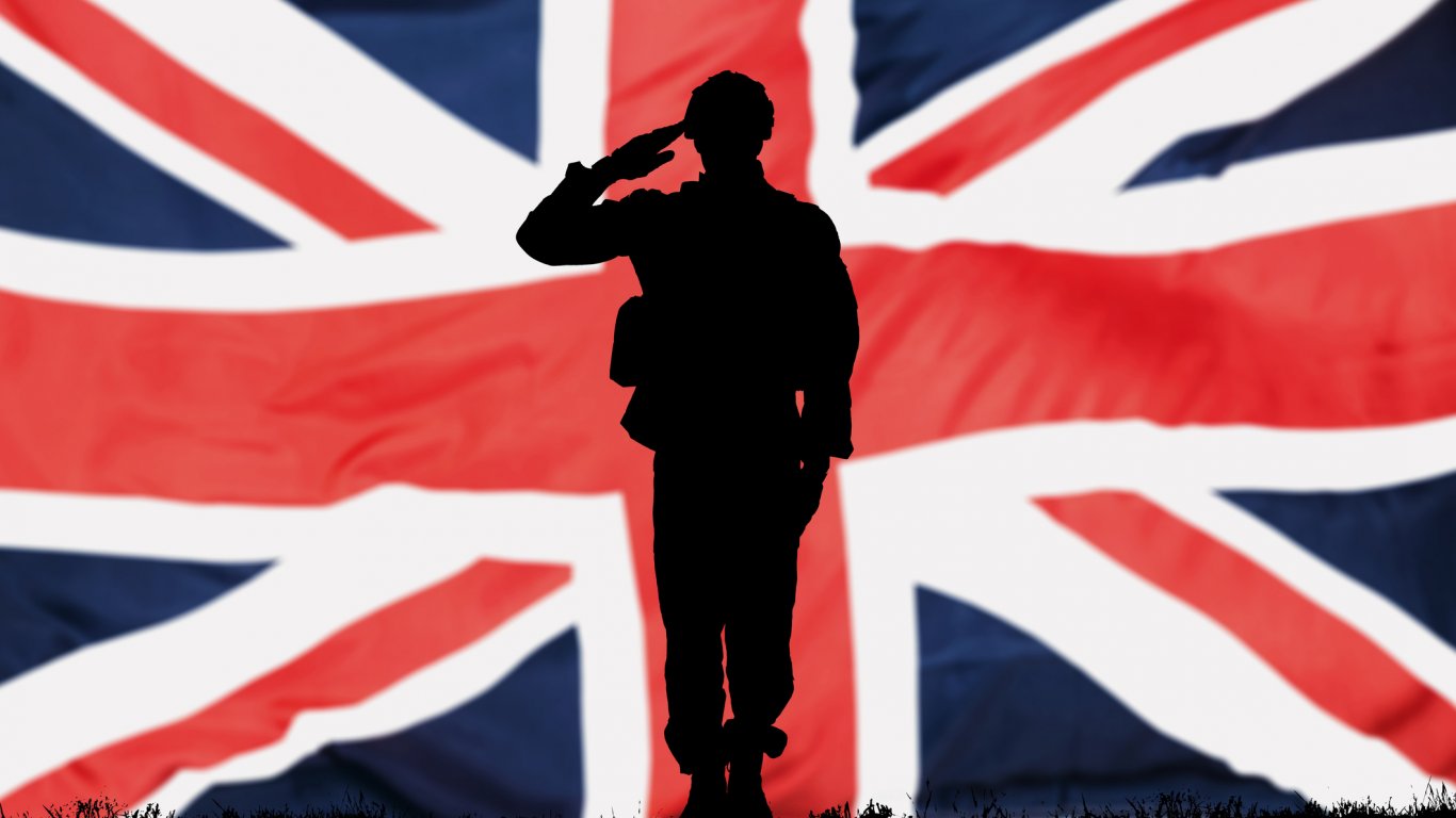 Хакнаха профилите на британската армия  в Twitter и YouTube