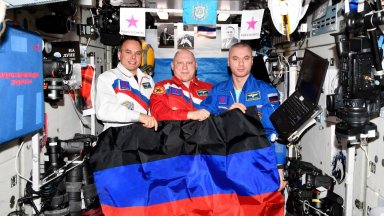 Русия ще продължи работата си на МКС, увериха от Роскосмос