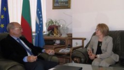 Българска бизнес делегация може да тръгне на мисия към Австралия