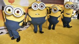 Британски киносалони забраниха достъпа на тийнейджъри в костюми на прожекциите на анимацията "Миньоните 2"