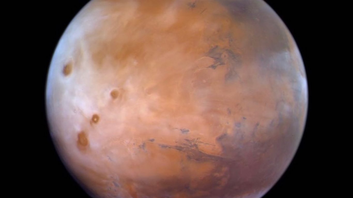 Магмата все още причинява трусове на Марс