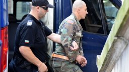 Задържаха 37-годишен с изтекла условна присъда за убийството на мъж в центъра на Варна