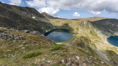 Той е с травми на гръбначния стълб два счупени прешлена