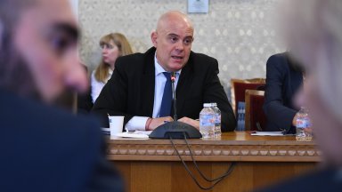 Прокурор номер едно Иван Гешев очаква че всеки един от