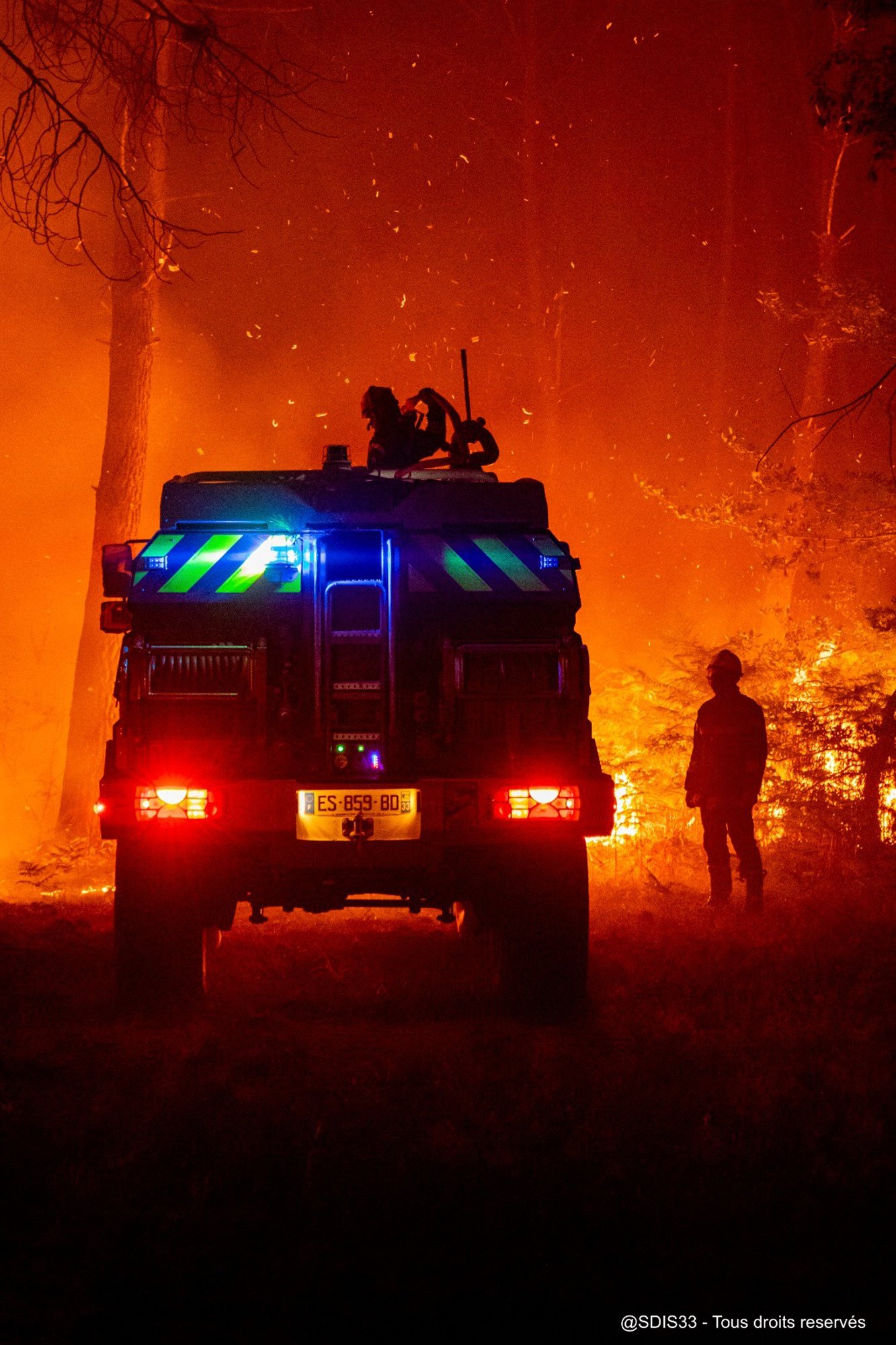 Във Франция, Гърция, Португалия и Испания пожарите изпепелиха хиляди хектари