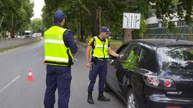 Шофьор с 4,37 промила алкохол хванаха в Ямбол, настанен е в болницата