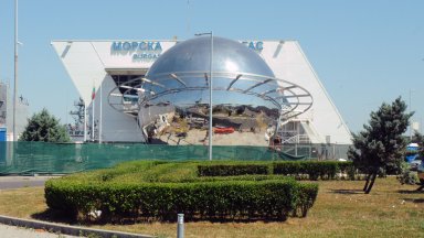 Огледален планетариум ще показва на бургазлии  3D прожекции на нощното небе (снимки)