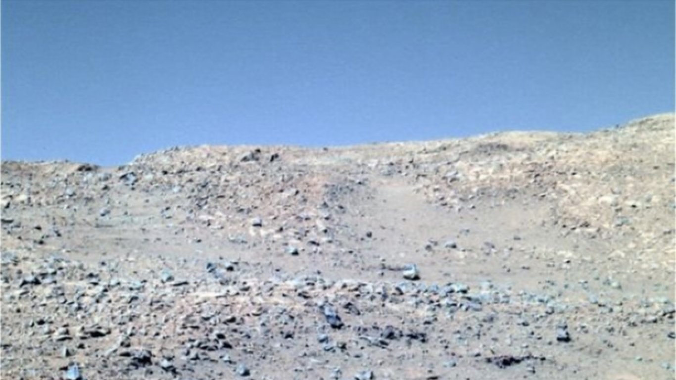 Снимка на Марс с неправилен цветови баланс