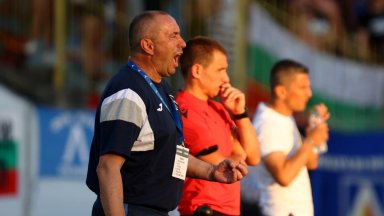 В Кипър: Станимир Стоилов е фаворит за треньор на местен гранд
