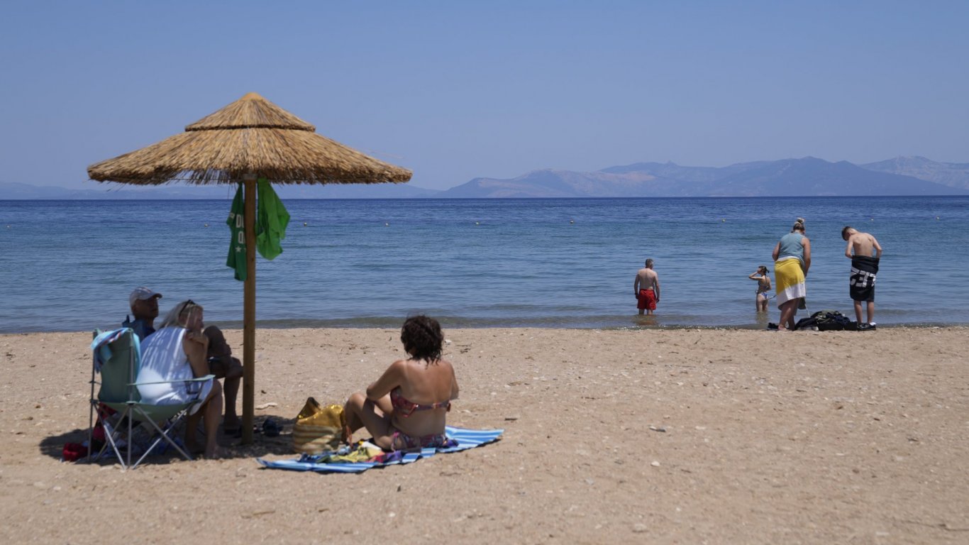 Метеоролозите в Гърция предупредиха за идващи големи горещини