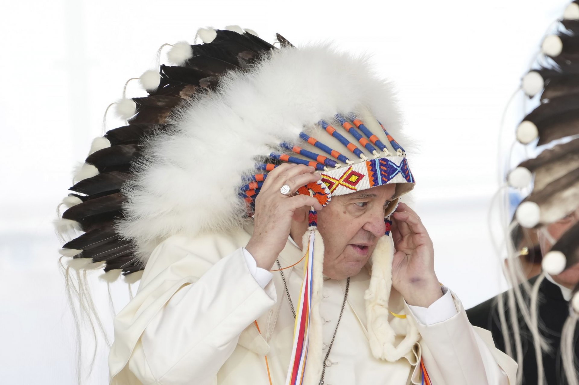 Папа Франциск с шлема на вожд