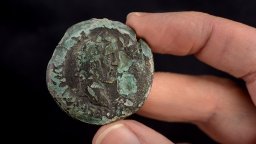 Археолози откриха редки римски монети близо до бреговете на Израел