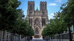 Катедралата "Нотр Дам" в Париж ще бъде отворена отново през 2024 г., както е планирано