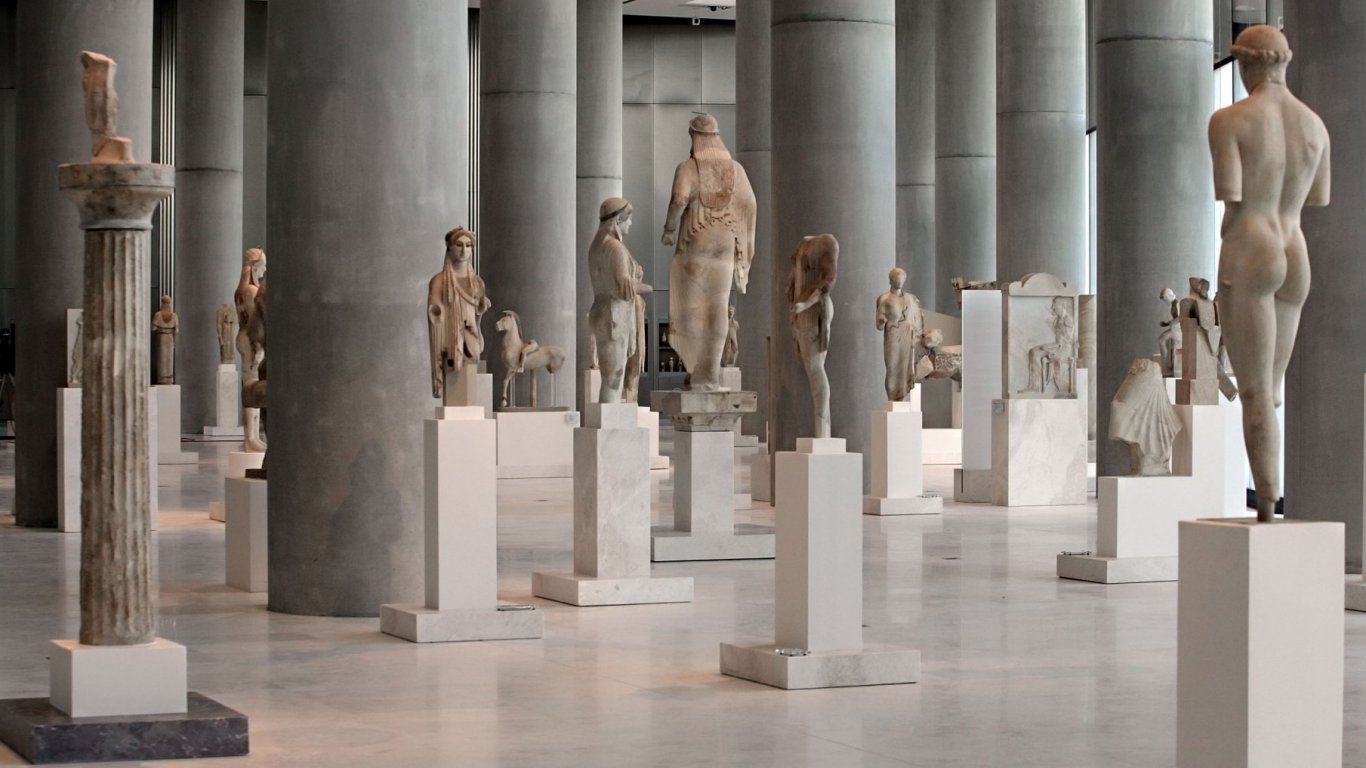 Музеят на Акропола предлага нови социални и образователни дейности за мигранти и бежанци