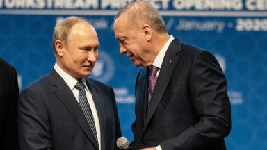 Путин и Ердоган в Сочи - първа визита на лидер от НАТО след началото на украинската криза