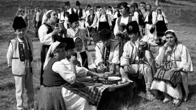 12 000 участници на събора в Копривщица през юбилейната за България 1981-ва