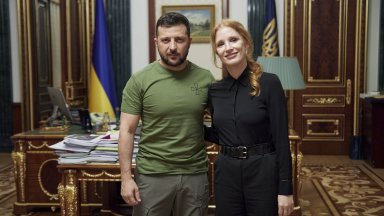 Jessica Chastain to Zelensky: You are such a brave people!