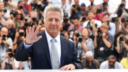 The tall short man Dustin Hoffman – at 85