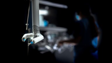 Хирургически робот може да изършва операции в космоса