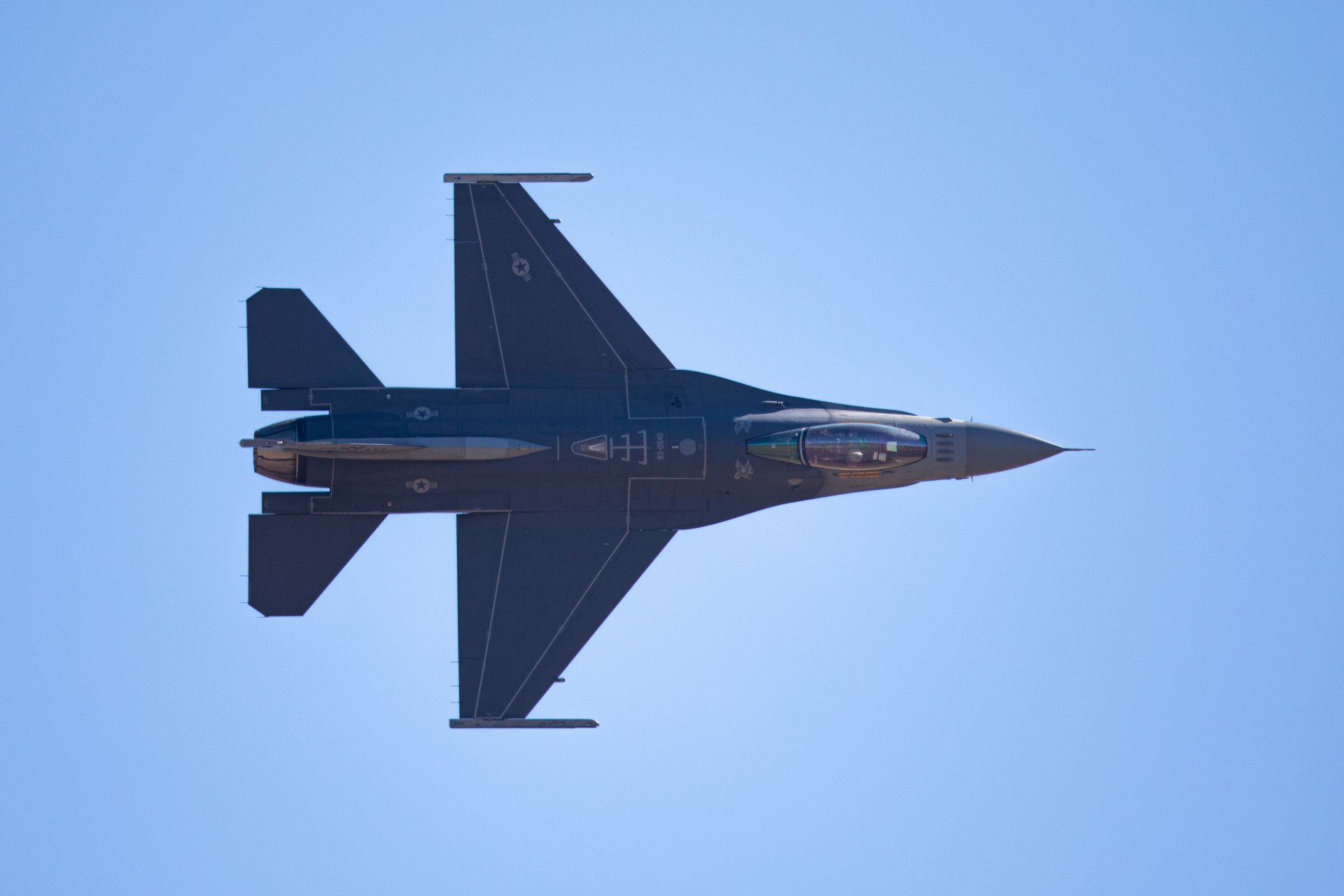 F-16