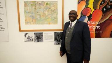 След 70 години в Зимбабве се завърна колекция от картини на млади чернокожи ученици 