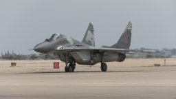 МО обяви поръчка за ремонт на 6 двигателя за МиГ-29 за 19,2 млн. лв