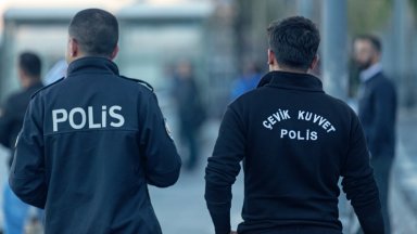 Председателят на турската Партия на обновлението Йозтюрк Йълмаз беше ранен