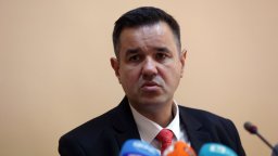 Никола Стоянов: ВМЗ-Сопот умишлено се води към фалит