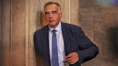 Това прогнозира коментира в студиото на Здравей България по Антон