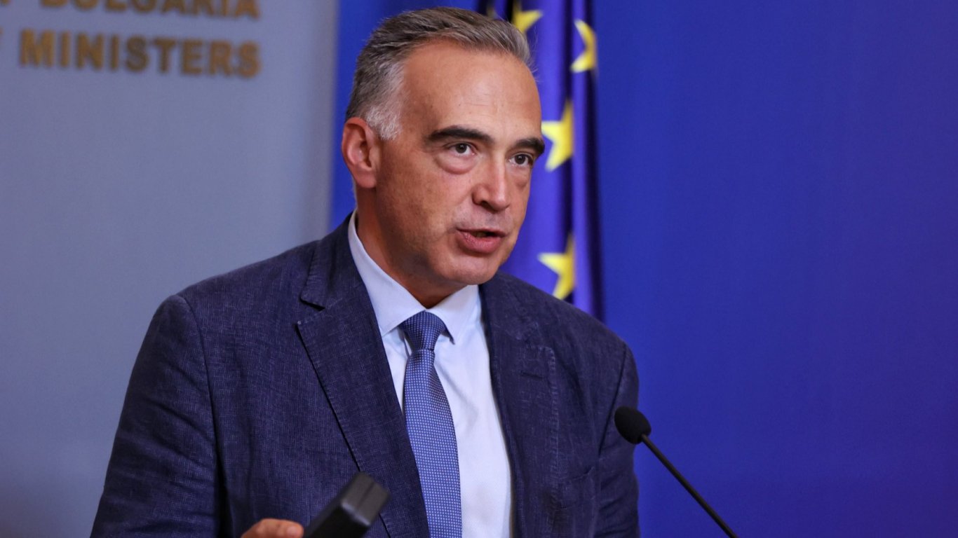 Антон Кутев: Партия „Трети март“ няма нищо общо с президента Радев