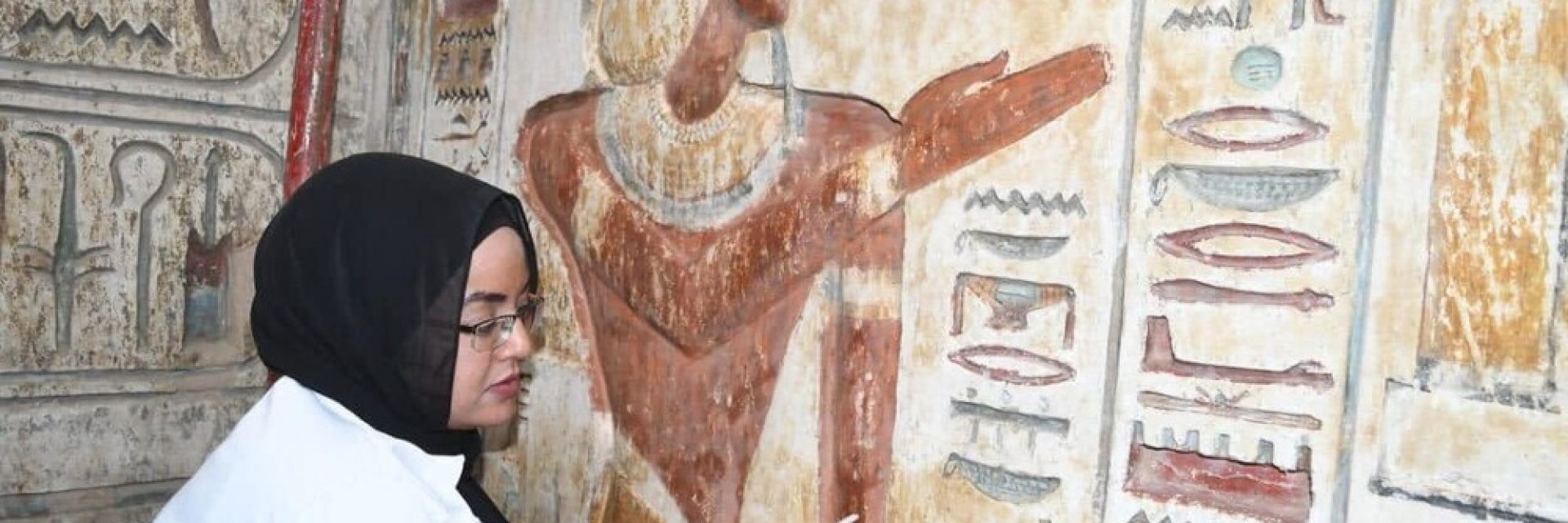 Златното светилище в древноегипетския храм в Мединет Хабу възвърна оригиналния си блясък