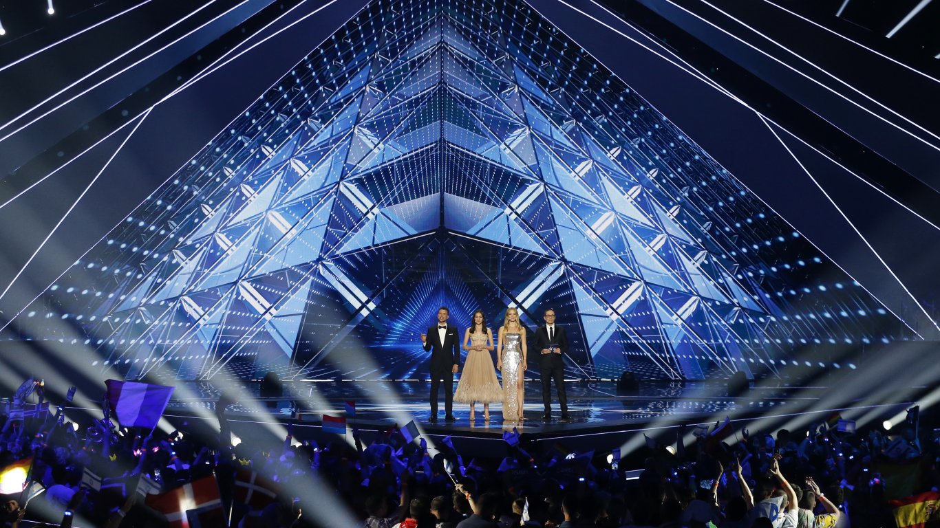 Седем града във Великобритания ще си оспорват домакинството на "Евровизия" от името на Украйна