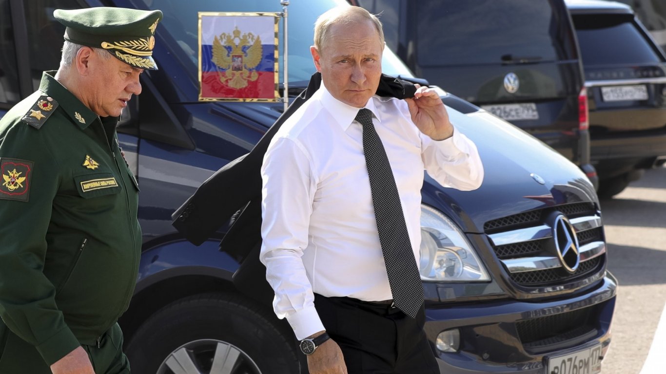 Путин нареди на Шойгу да коригира армията, частичната мобилизация е приключила