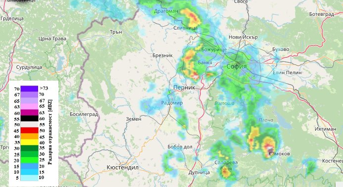 Промяната на времето започна: гръмотевични бури в София и на северозапад