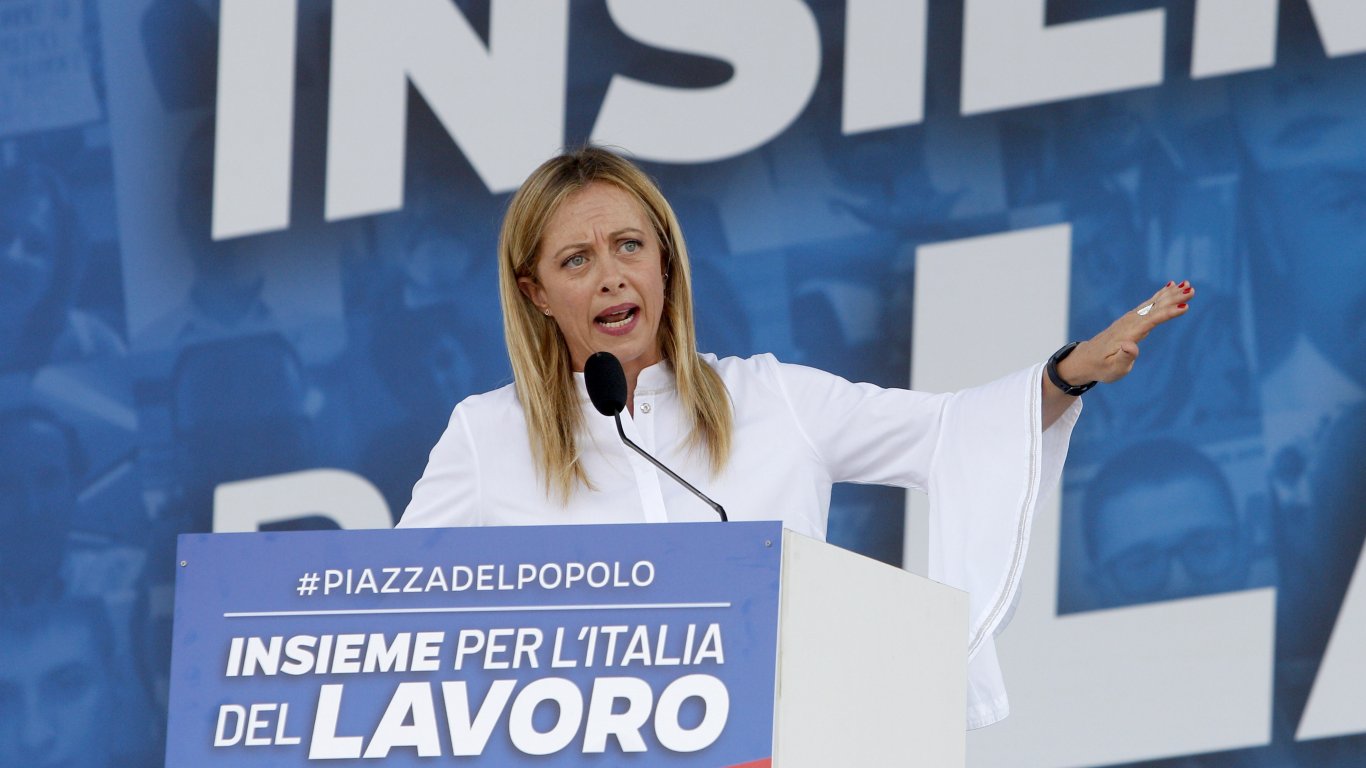 Джорджа Мелони шокира опоненти с позицията си за видео с изнасилване в Палермо