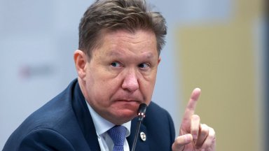 Защо шефът на "Газпром" не е в делегацията на Путин в Китай