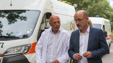 Допълнител спешни екипи от София оказват медицинска помощ по Черноморието