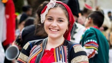 17 годишният граовски славей от Перник Цвети Страхилова е загубила битката