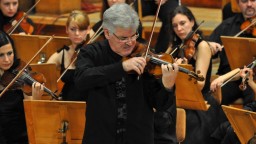 Пловдив посреща за първи път легендарния цигулар Пинкас Цукерман 