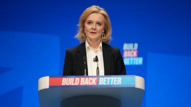 Лиз Тръс единият от двамата претенденти за следващ премиер на