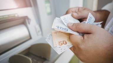 Увеличението на заплатите в България през 2023 г. е 10% в отговор на инфлацията