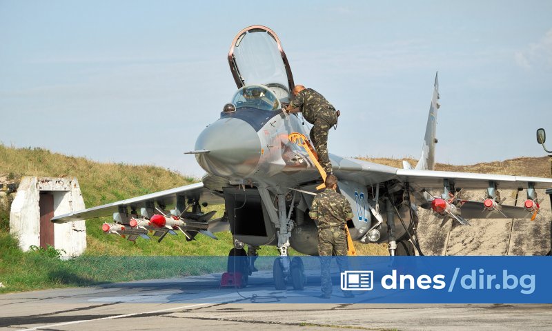 Предаването на полски изтребители МиГ-29 на Украйна е било осуетено