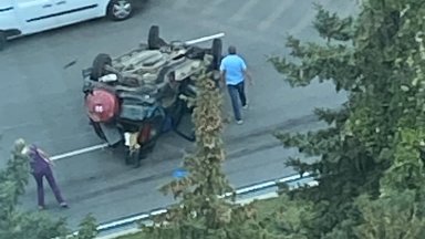 Тежка катастрофа между два автомобила е станала на столичния булевард България