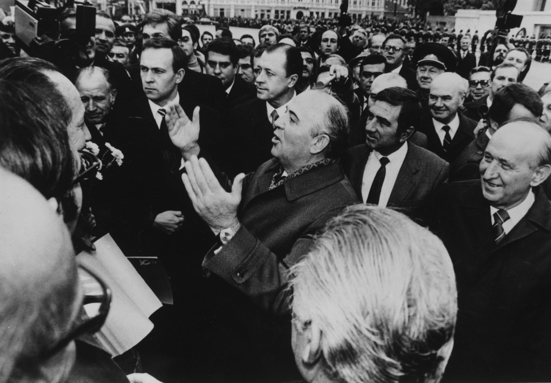 Разривът между Тодор Живков и Михаил Горбачов започва непосредствено след 1985 г.