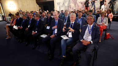 Днес най голямата парламентарна партия ме покани в контактна група ръководена