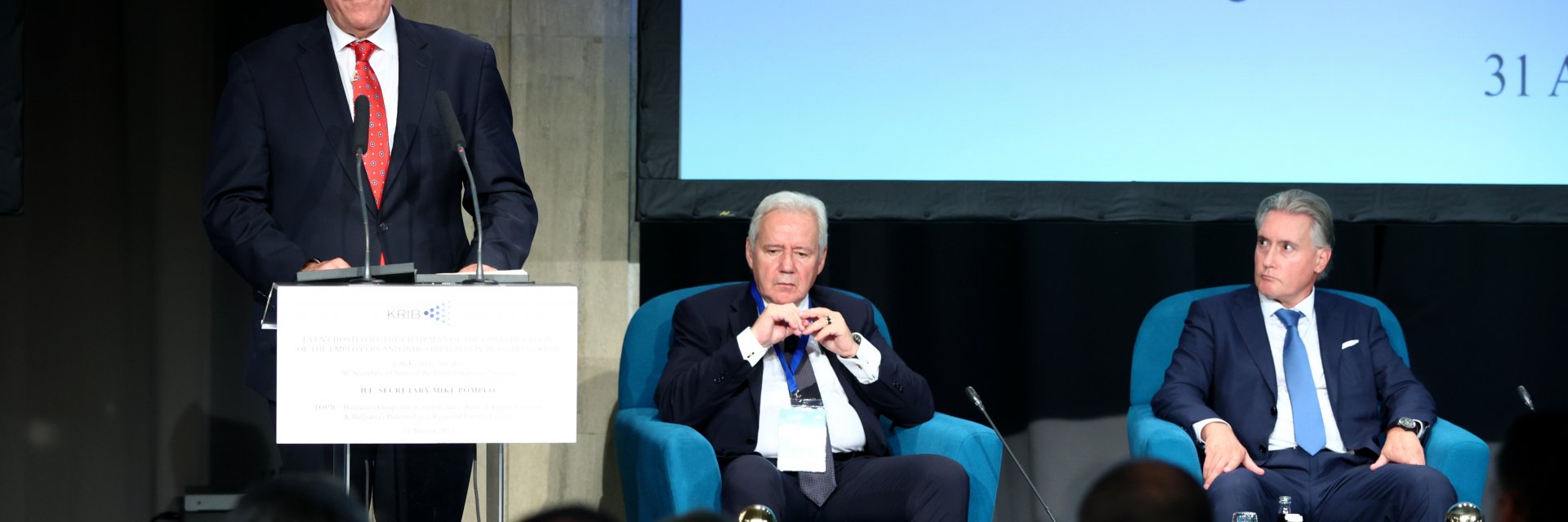 Майк Помпейо предложи шистовия газ като алтернатива на руския