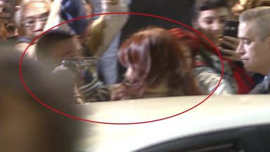 Аржентинската полиция арестува снощи приятелката на нападателя опитал се да